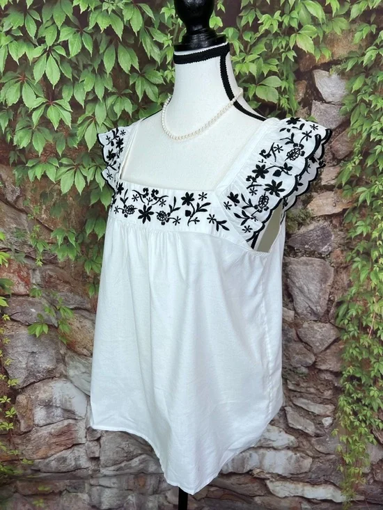 LOFT Black and White Embroidered Pinafore-Style Top, M - Picture 4 of 11